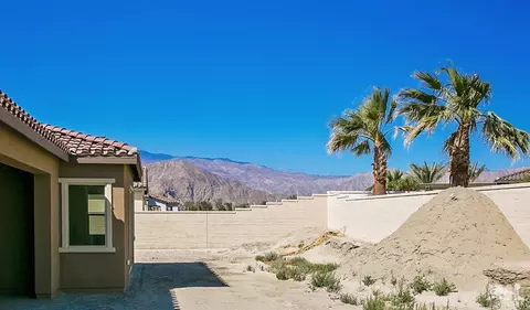 49429 Constitution Dr, Indio, CA 92201 photo 2