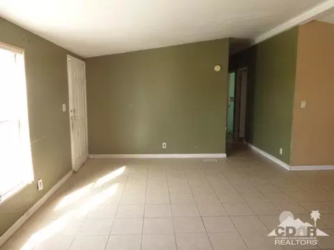 3733 Mountain View Dr, Thermal, CA 92274 photo 5
