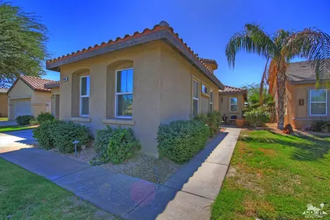 82687 Scenic Dr, Indio, CA 92201 photo 2