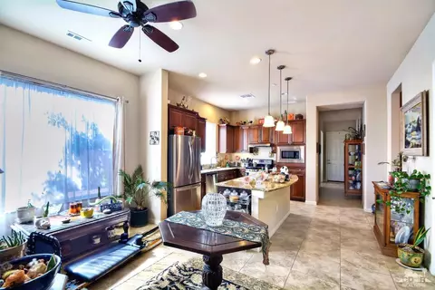 38970 Corte Septima, Indio, CA 92203 photo 8