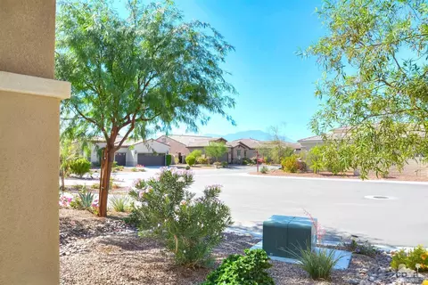 38970 Corte Septima, Indio, CA 92203 photo 4