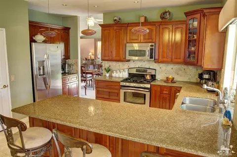 44575 Pala Cir, La Quinta, CA 92253 photo 18