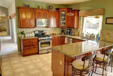 44575 Pala Cir, La Quinta, CA 92253 photo 19