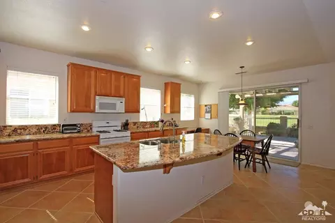 49379 Douglas St, Indio, CA 92201 photo 22