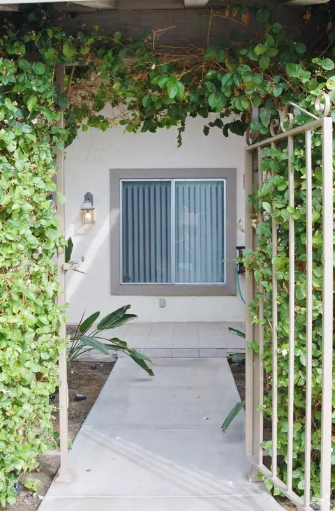 81932 Sierra Ave, Indio, CA 92201 photo 4