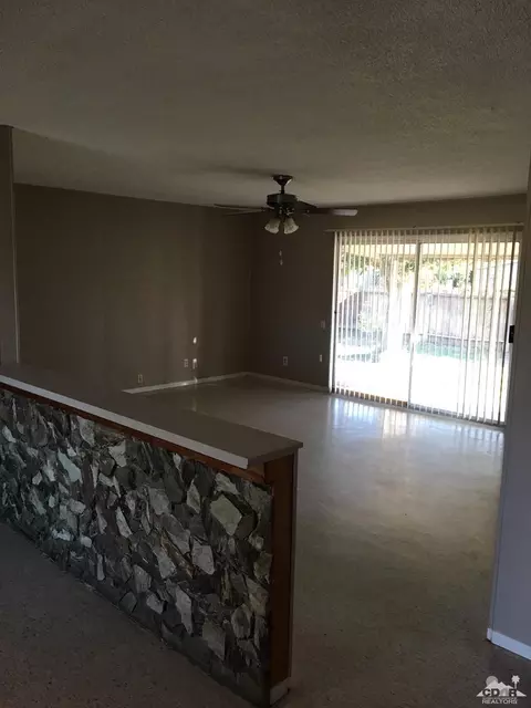 82403 Mountain View Ave, Indio, CA 92201 photo 4