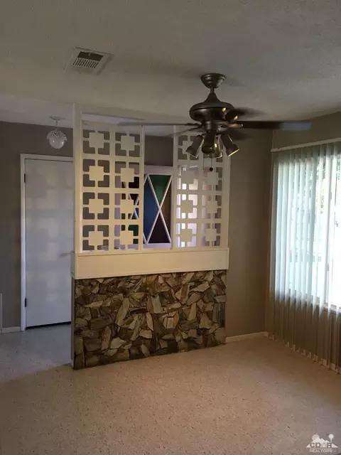 82403 Mountain View Ave, Indio, CA 92201 photo 2