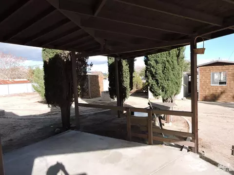 7163 Plasse St, Yucca Valley, CA 92284 photo 32