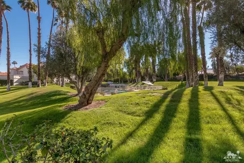 545 Desert Falls Dr E, Palm Desert, CA 92211 photo 2