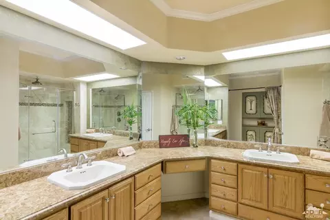 545 Desert Falls Dr E, Palm Desert, CA 92211 photo 15