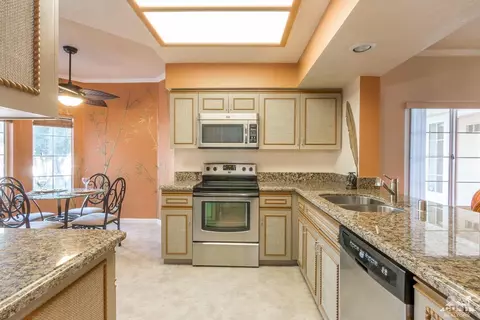 545 Desert Falls Dr E, Palm Desert, CA 92211 photo 10