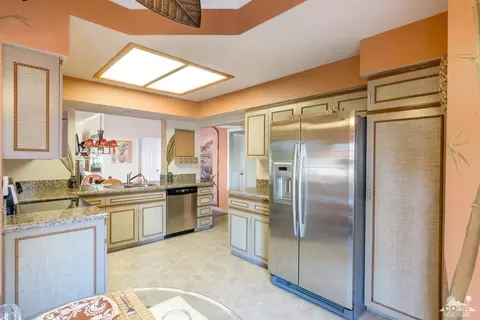 545 Desert Falls Dr E, Palm Desert, CA 92211 photo 11