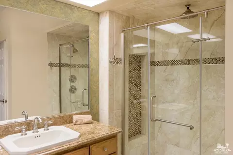 545 Desert Falls Dr E, Palm Desert, CA 92211 photo 17