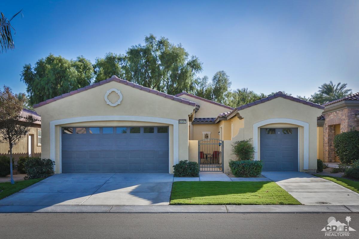 82207 Burton Ave, Indio, CA 92201 photo 2