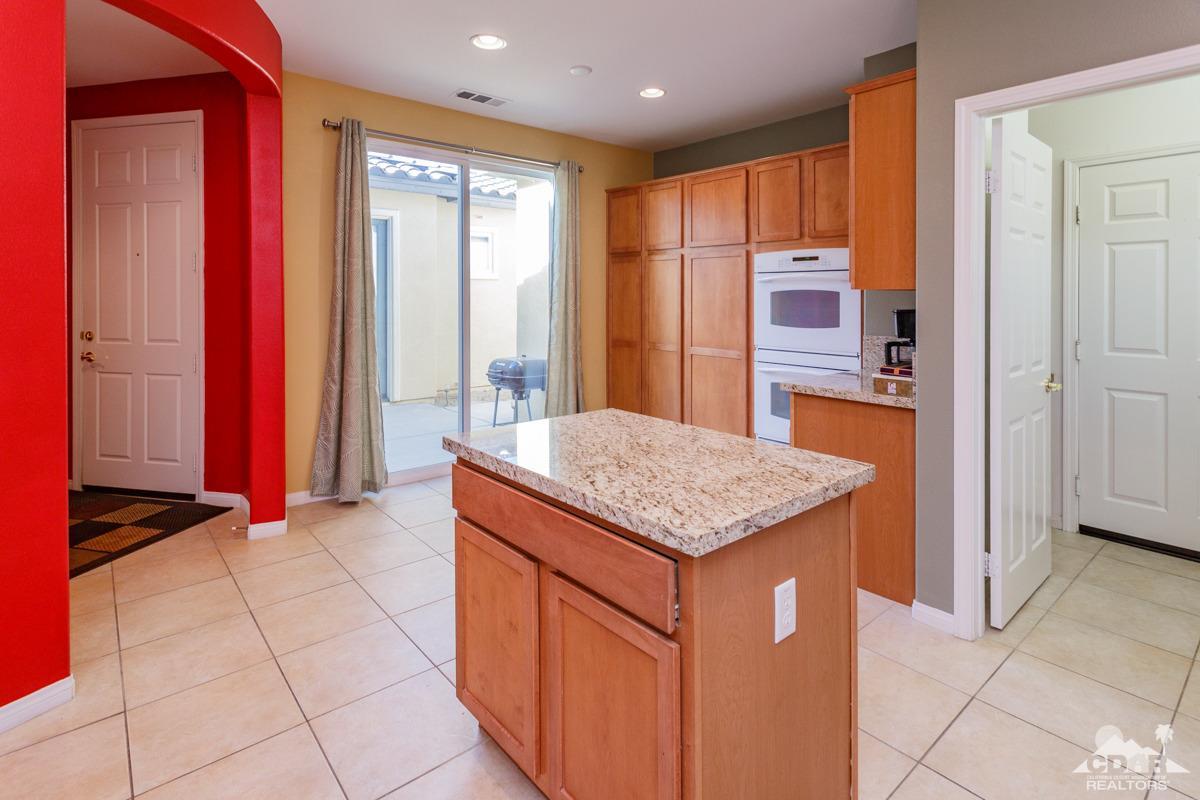 82207 Burton Ave, Indio, CA 92201 photo 12