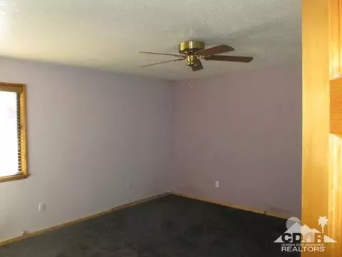 318 Maple Ln, Sugarloaf, CA 92386 photo 7