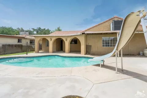 43668 Arabia St, Indio, CA 92201 photo 1