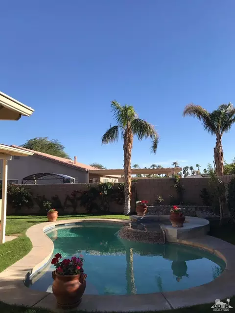 83257 Beverly Ct, Indio, CA 92201 photo 4