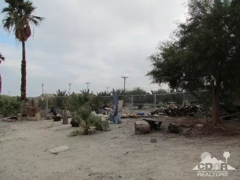 1305 Nile Dr, Thermal, CA 92274 photo 15
