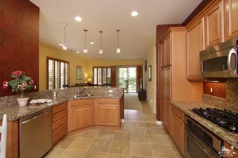 81605 Avenida Contento, Indio, CA 92203 photo 12