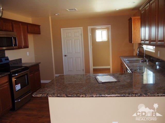 2435 Marlin Dr, Thermal, CA 92274 photo 10