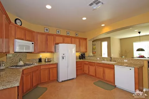 49937 Bates St, Indio, CA 92201 photo 12