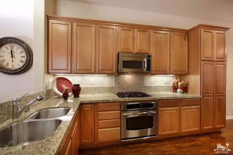 81613 Avenida Contento, Indio, CA 92203 photo 8