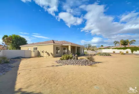 80622 Avenida Santa Eugenia, Indio, CA 92203 photo 5