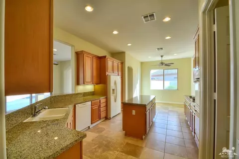 80622 Avenida Santa Eugenia, Indio, CA 92203 photo 13