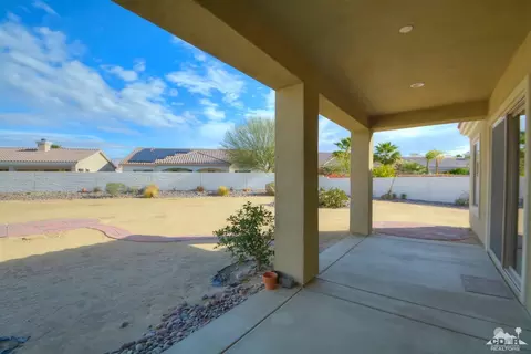 80622 Avenida Santa Eugenia, Indio, CA 92203 photo 3