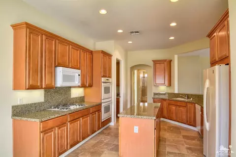 80622 Avenida Santa Eugenia, Indio, CA 92203 photo 14