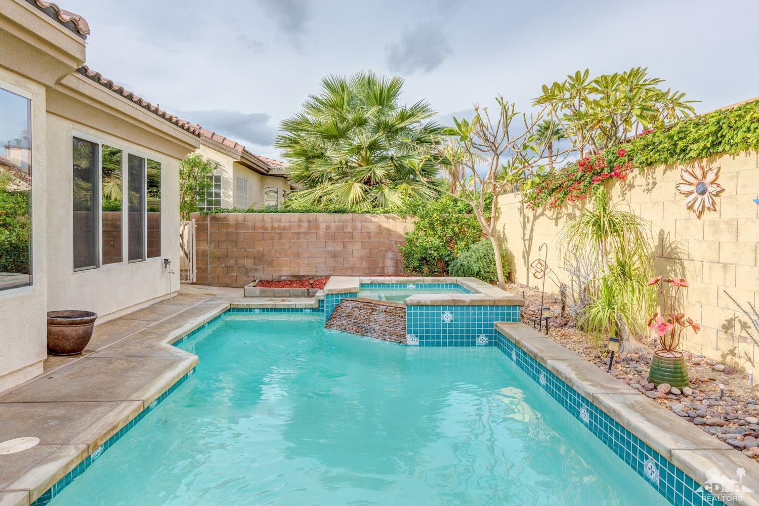 80460 Glen Eagles Ct, Indio, CA 92201 photo 2
