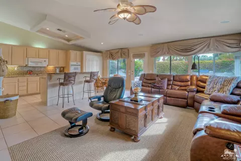60 Sutton Pl E, Palm Desert, CA 92211 photo 13