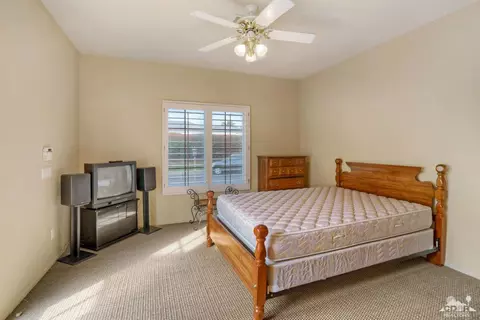 60 Sutton Pl E, Palm Desert, CA 92211 photo 32