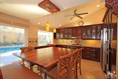 73461 Haystack Rd, Palm Desert, CA 92260 photo 2