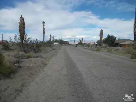 2825 Coronet Ave, Salton City, CA 92274 photo 3
