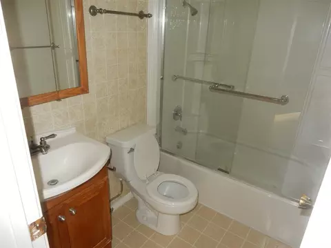 1375 Wheaton Way, Riverside, CA 92507 photo 5
