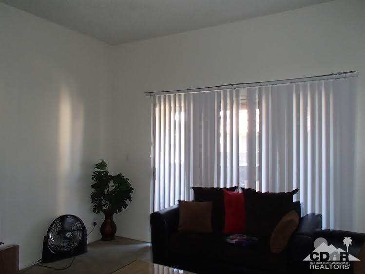 44260 Monroe St #22, Indio, CA 92201 photo 2