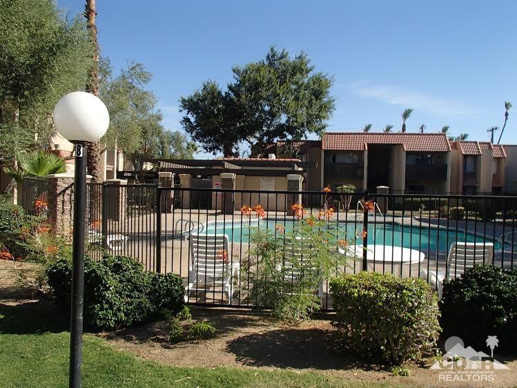44260 Monroe St #22, Indio, CA 92201 photo 1