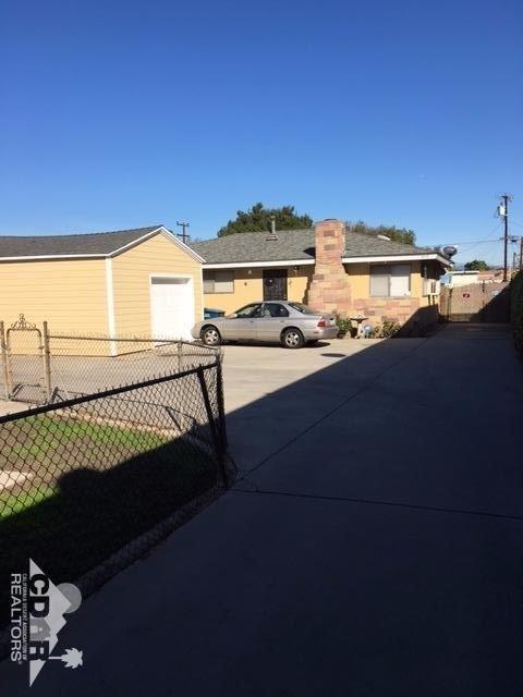 8109 Golden Ave, Paramount, CA 90723 photo 9