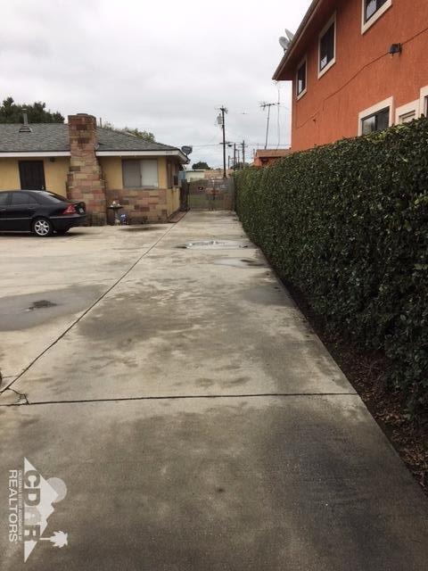 8109 Golden Ave, Paramount, CA 90723 photo 25