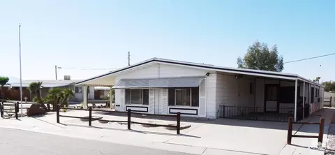 32540 Mesa Pl, Thousand Palms, CA 92276 photo 6