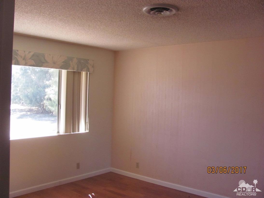 54817 Benecia, Yucca Valley, CA 92284 photo 8