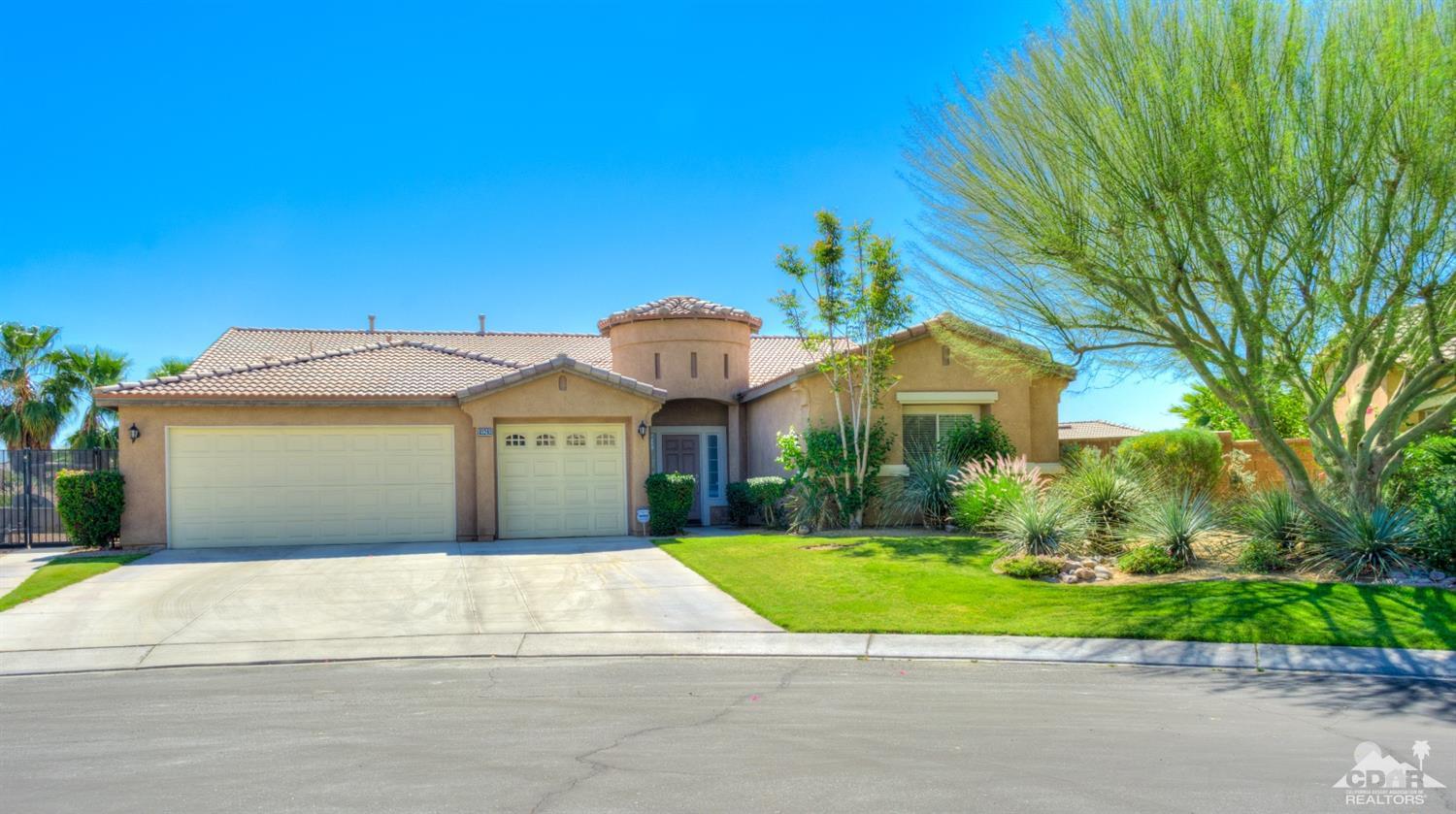 83293 Brighton Crest Dr, Indio, CA 92203 photo 2