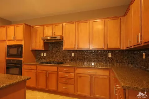 40204 Padova Dr, Indio, CA 92203 photo 9