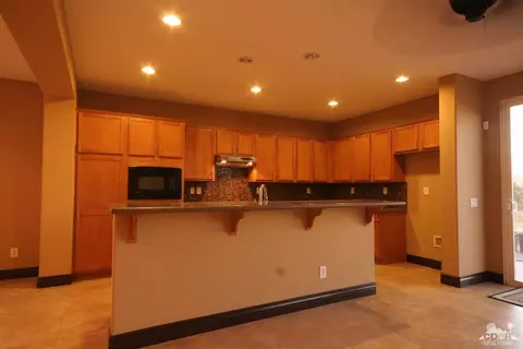 40204 Padova Dr, Indio, CA 92203 photo 11