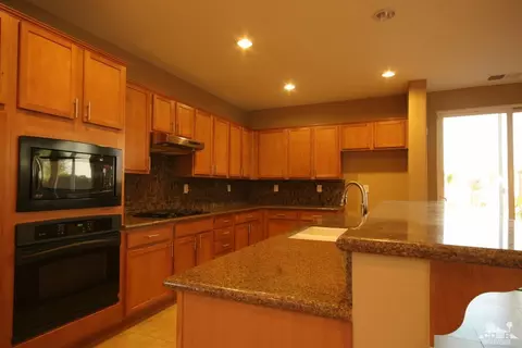 40204 Padova Dr, Indio, CA 92203 photo 6