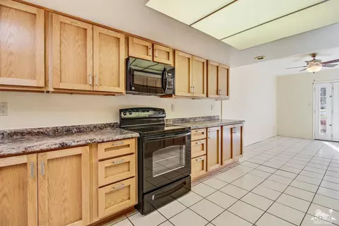 49017 Eisenhower Dr, Indio, CA 92201 photo 2
