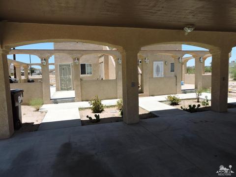 72402 Hatch Rd, Twentynine Palms, CA 92277 photo 17