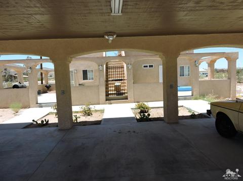 72402 Hatch Rd, Twentynine Palms, CA 92277 photo 4